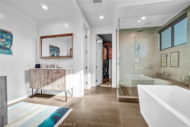 221 Attica, Long Beach, CA 90803