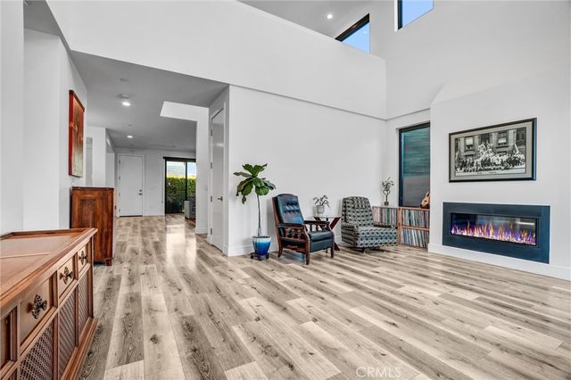 221 Attica, Long Beach, CA 90803