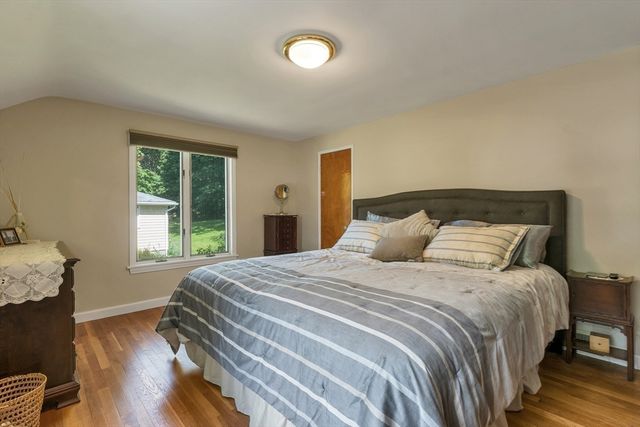 29 Trickett, Lynnfield, MA 01940