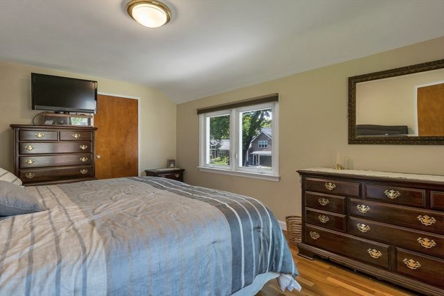 29 Trickett, Lynnfield, MA 01940