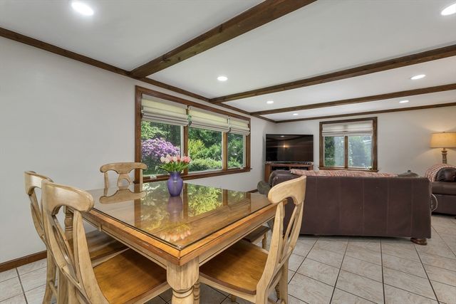 29 Trickett, Lynnfield, MA 01940