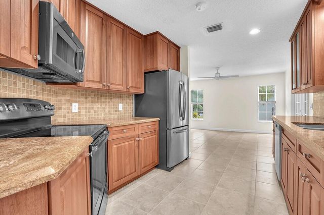 6467 Foster Street, Jupiter, FL 33458