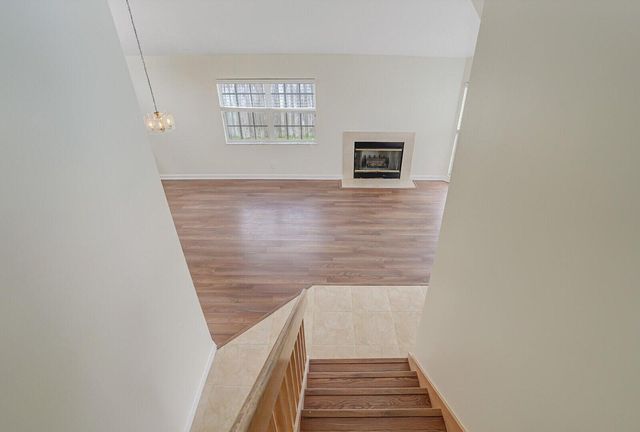 6467 Foster Street, Jupiter, FL 33458