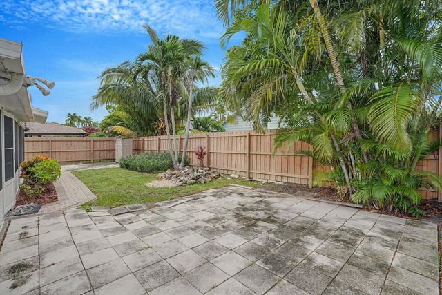 6467 Foster Street, Jupiter, FL 33458