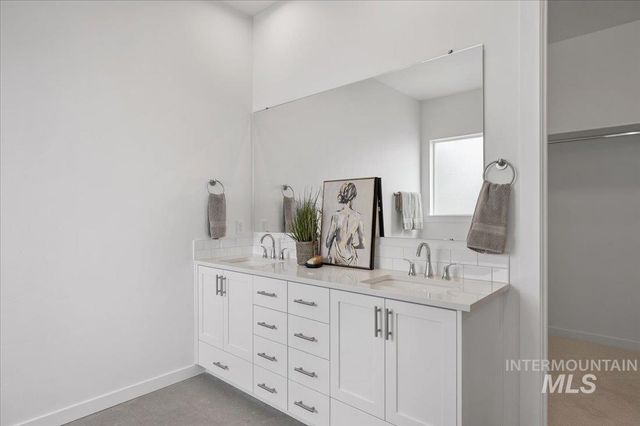 15315 Sparrow Nest Ave, Caldwell, ID 83607