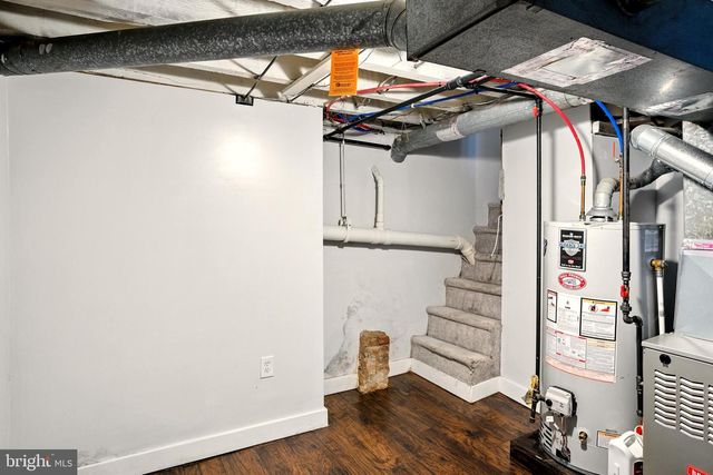 2621 SALMON ST, Philadelphia, PA 19125