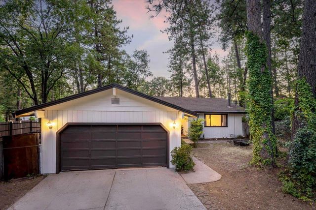 11508 Marilyn Ct, Grass Valley, CA 95949