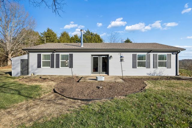 2370 Patton Hollow Rd, Watertown, TN 37184