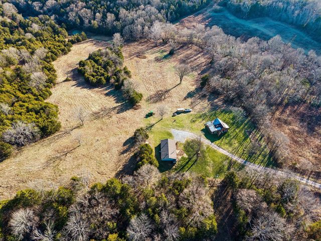 2370 Patton Hollow Rd, Watertown, TN 37184