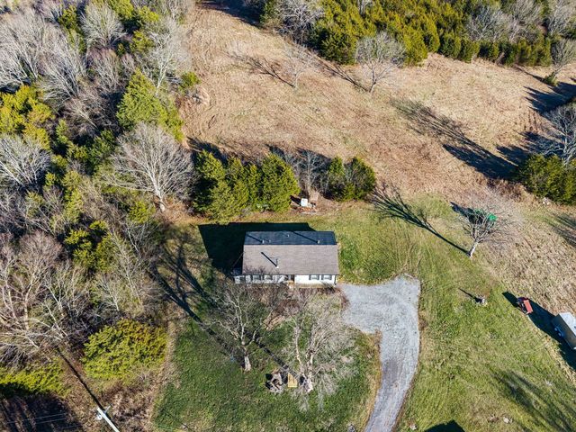 2370 Patton Hollow Rd, Watertown, TN 37184