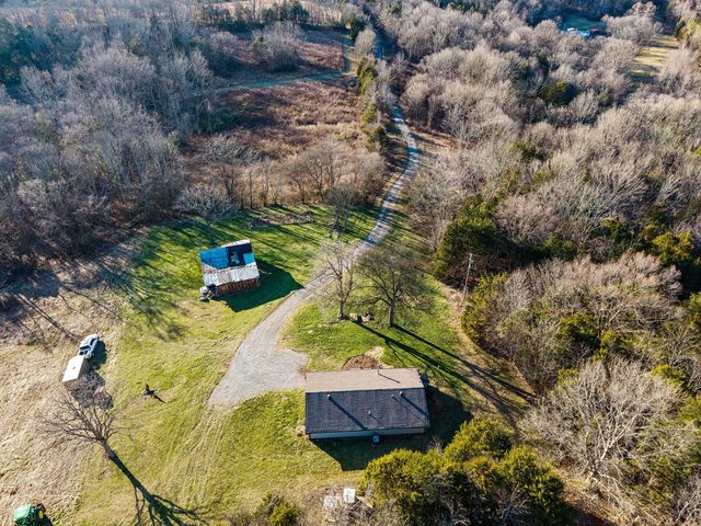 2370 Patton Hollow Rd, Watertown, TN 37184