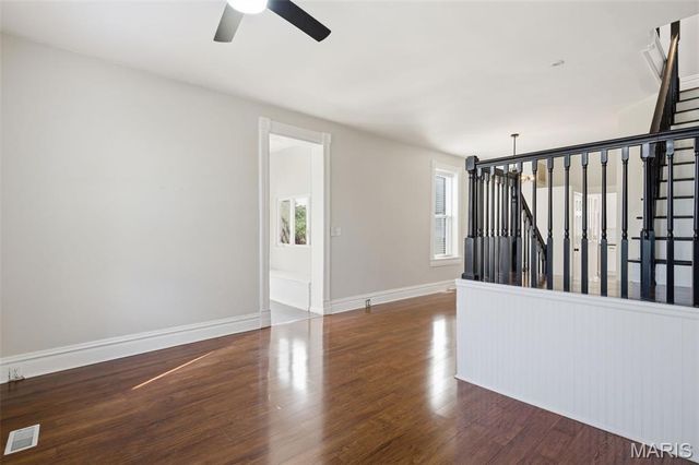 4405 Alaska Avenue, St Louis, MO 63111