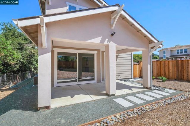 208 208 Valley View Pl, El Sobrante, CA 94803