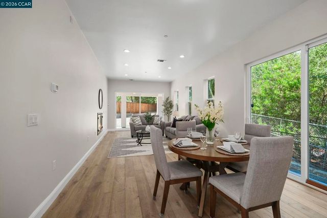 208 208 Valley View Pl, El Sobrante, CA 94803