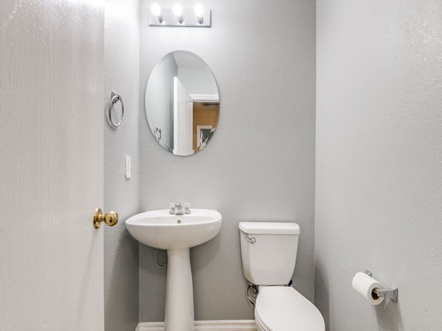 11011 Glenview Drive, Forney, TX 75126