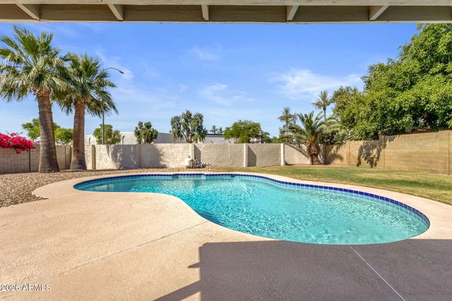 13016 N 48TH Place, Scottsdale, AZ 85254