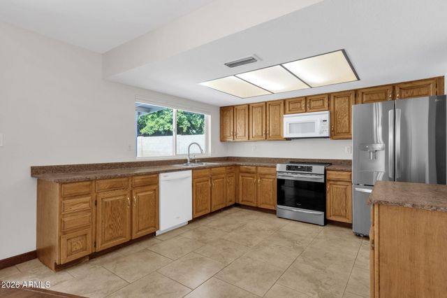 13016 N 48TH Place, Scottsdale, AZ 85254