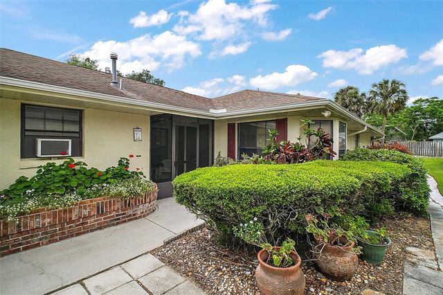 1512 S POINTE DRIVE, Leesburg, FL 34748