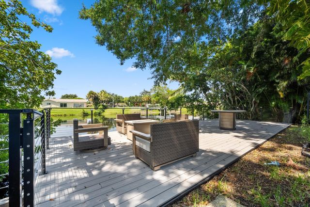 1233 Mystic Way, Wellington, FL 33414