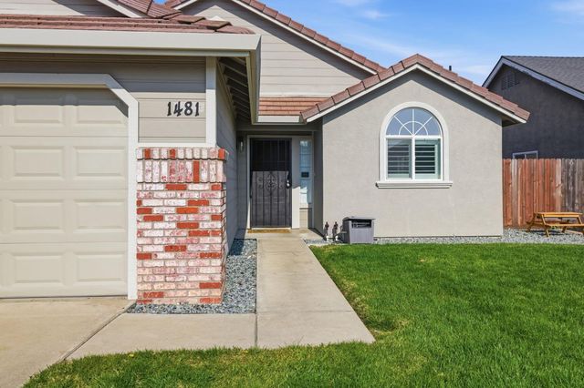 1481 Bluethroat Dr, Turlock, CA 95382