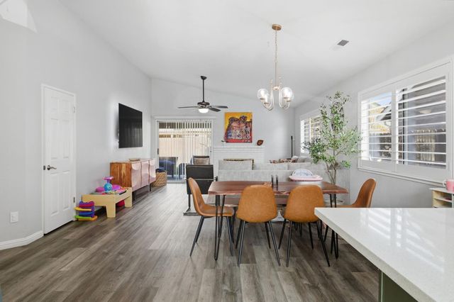 1481 Bluethroat Dr, Turlock, CA 95382