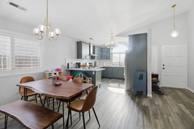 1481 Bluethroat Dr, Turlock, CA 95382