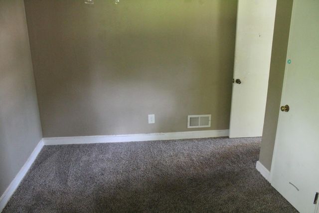 2756 Kirkland DR NW, Roanoke, VA 24017