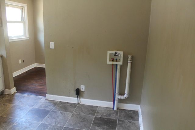 2756 Kirkland DR NW, Roanoke, VA 24017