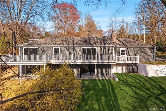 11 Skyview Drive, Armonk, NY 10504