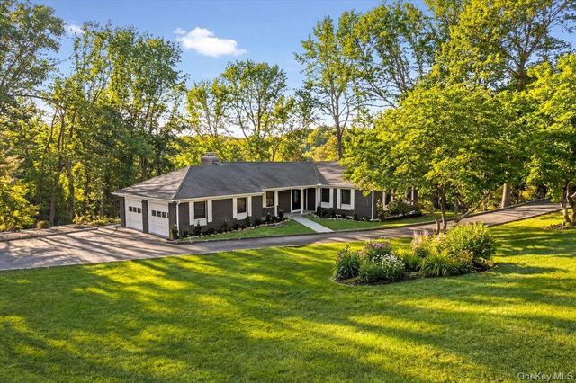 11 Skyview Drive, Armonk, NY 10504