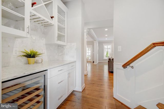 3512 N POCOMOKE ST, Arlington, VA 22213