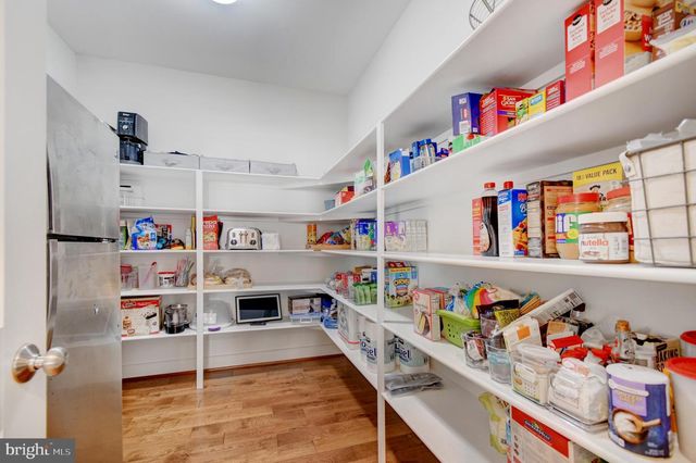 3512 N POCOMOKE ST, Arlington, VA 22213