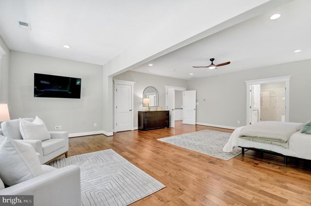 3512 N POCOMOKE ST, Arlington, VA 22213