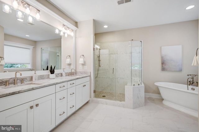 3512 N POCOMOKE ST, Arlington, VA 22213