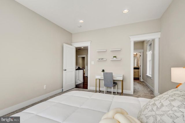 3512 N POCOMOKE ST, Arlington, VA 22213