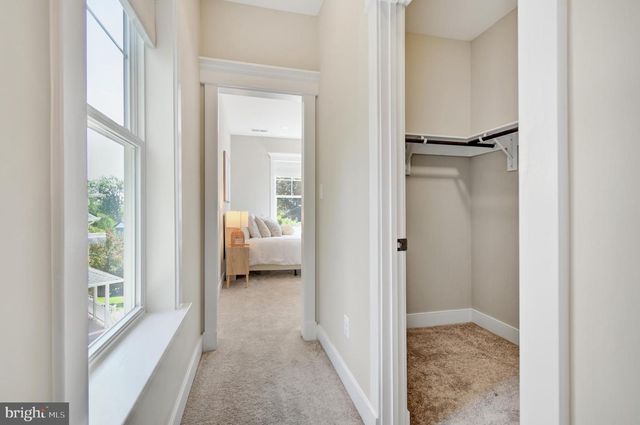 3512 N POCOMOKE ST, Arlington, VA 22213