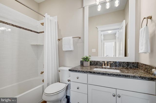 3512 N POCOMOKE ST, Arlington, VA 22213
