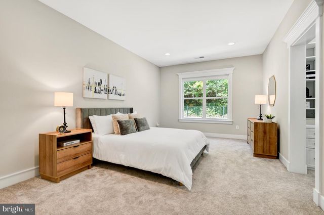 3512 N POCOMOKE ST, Arlington, VA 22213