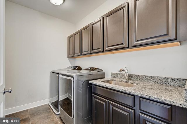 3512 N POCOMOKE ST, Arlington, VA 22213
