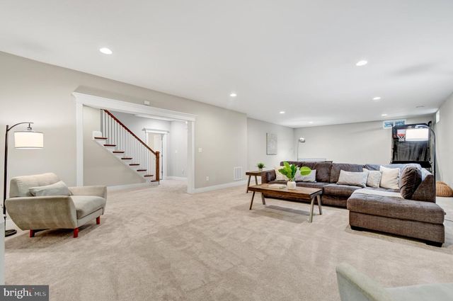 3512 N POCOMOKE ST, Arlington, VA 22213