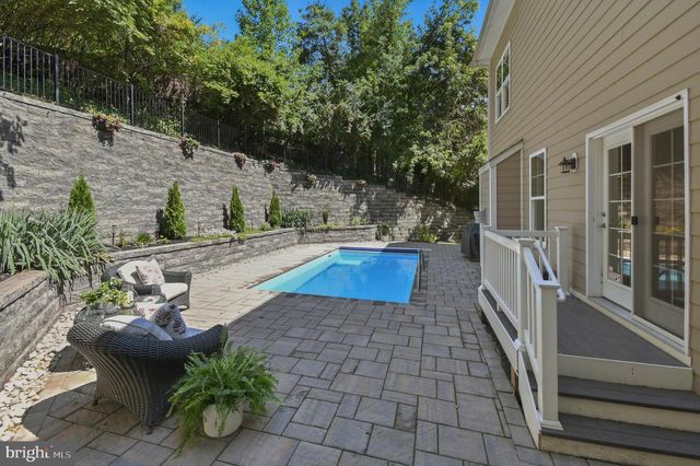 3512 N POCOMOKE ST, Arlington, VA 22213