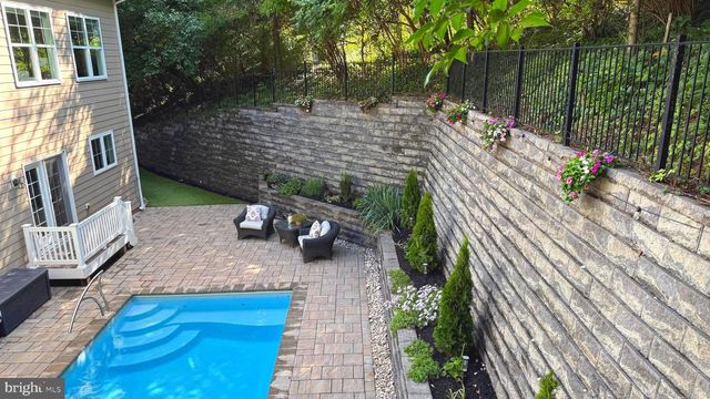 3512 N POCOMOKE ST, Arlington, VA 22213