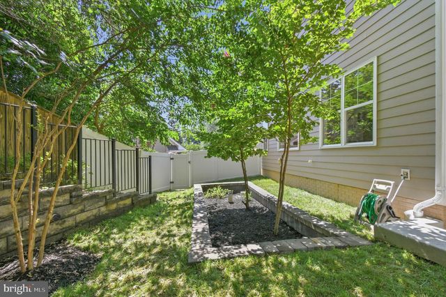 3512 N POCOMOKE ST, Arlington, VA 22213