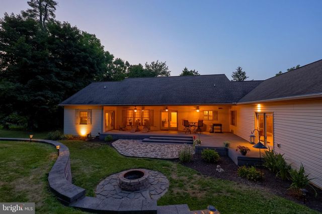 120 REXMONT RD, Lebanon, PA 17042