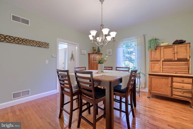120 REXMONT RD, Lebanon, PA 17042