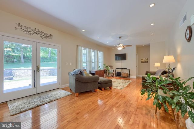 120 REXMONT RD, Lebanon, PA 17042