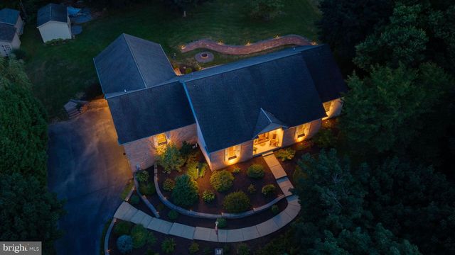 120 REXMONT RD, Lebanon, PA 17042