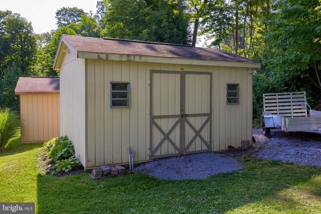 120 REXMONT RD, Lebanon, PA 17042