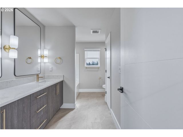 750 Se 34TH St, Battle Ground, WA 98604