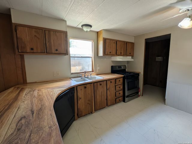 16240 San Pedro Ave Lot 312, San Antonio, TX 78232